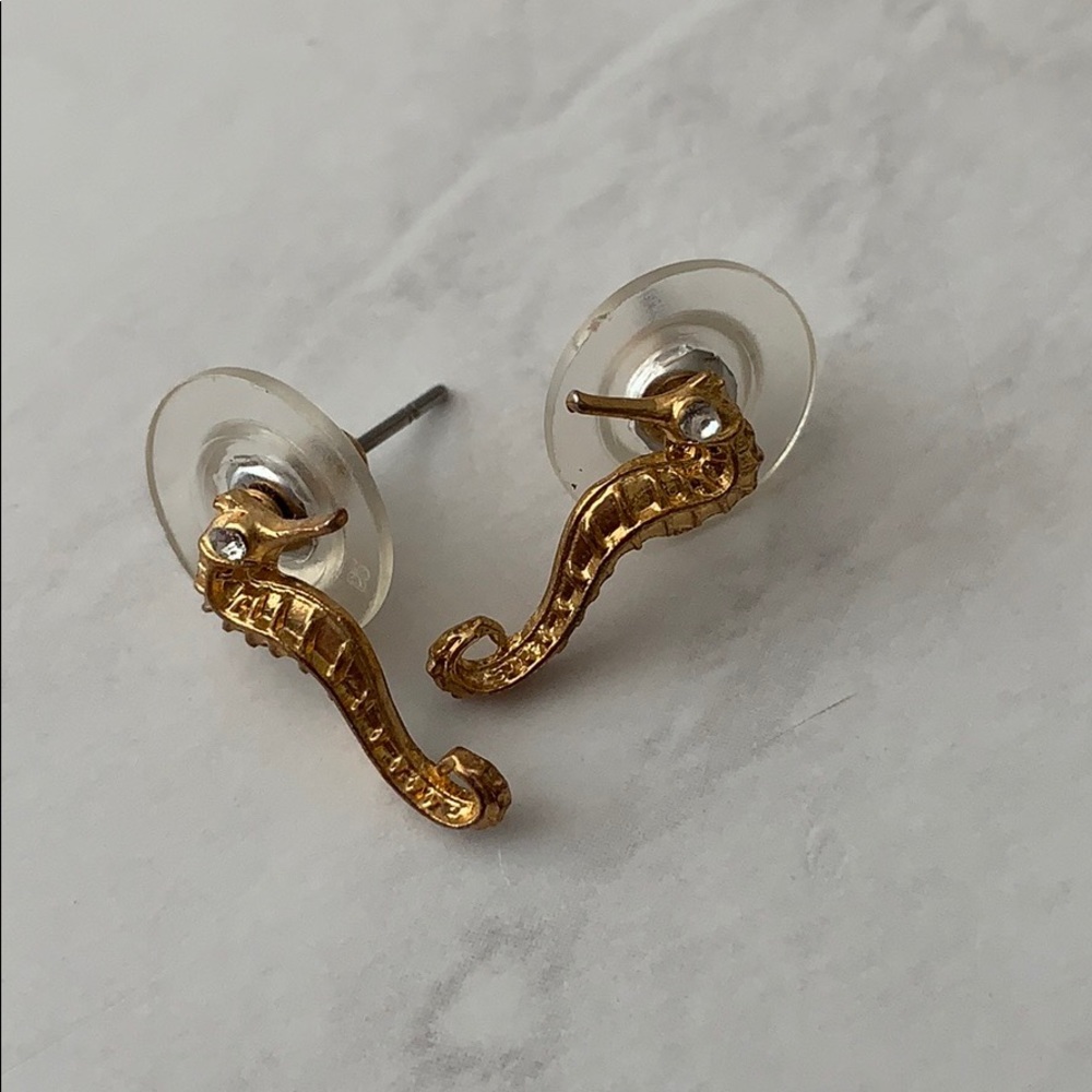 Gold Sea Horse Earrings!